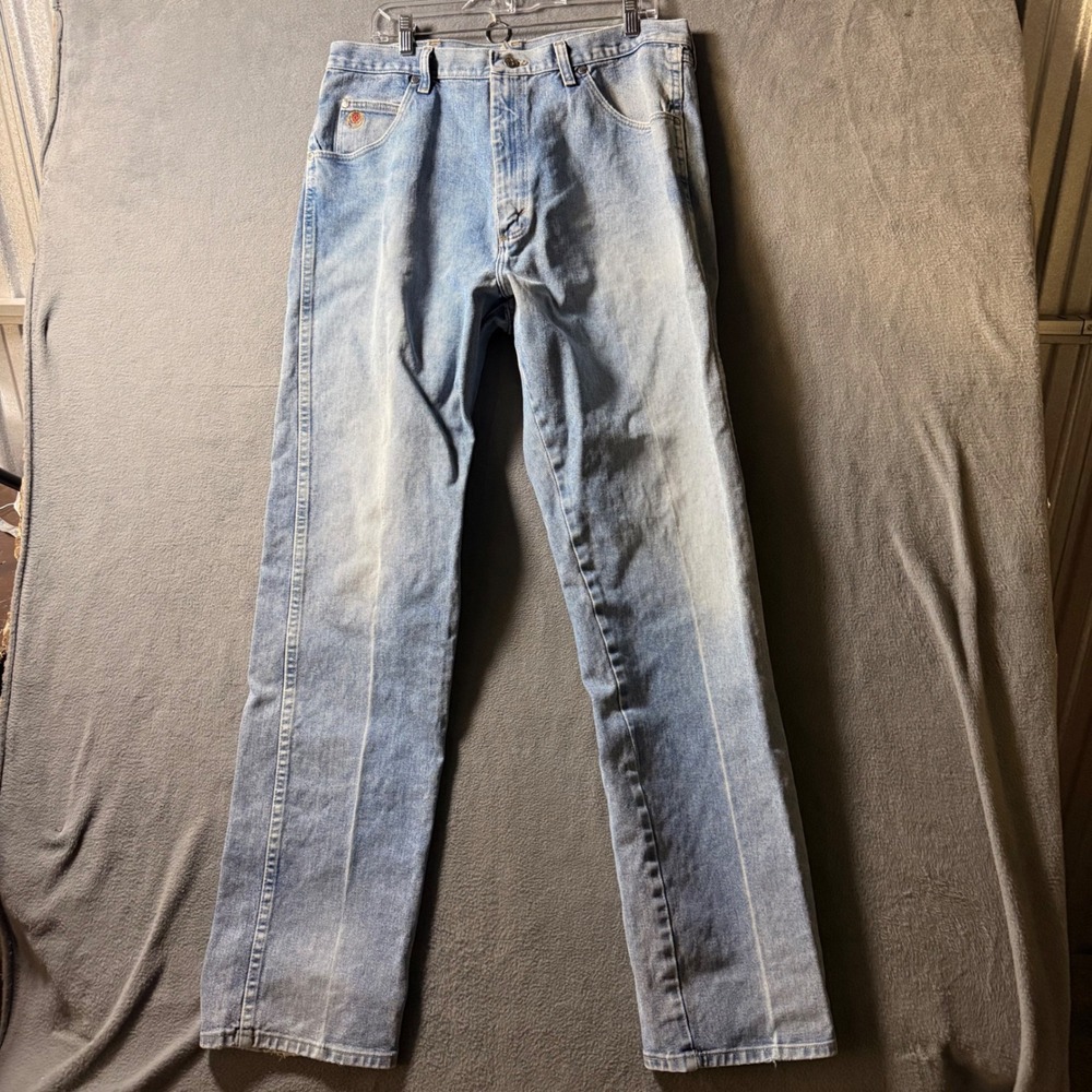 Wrangler Twenty X Style 22 Mens Light Wash Straight Leg Jeans 38x36 Fits 35x34